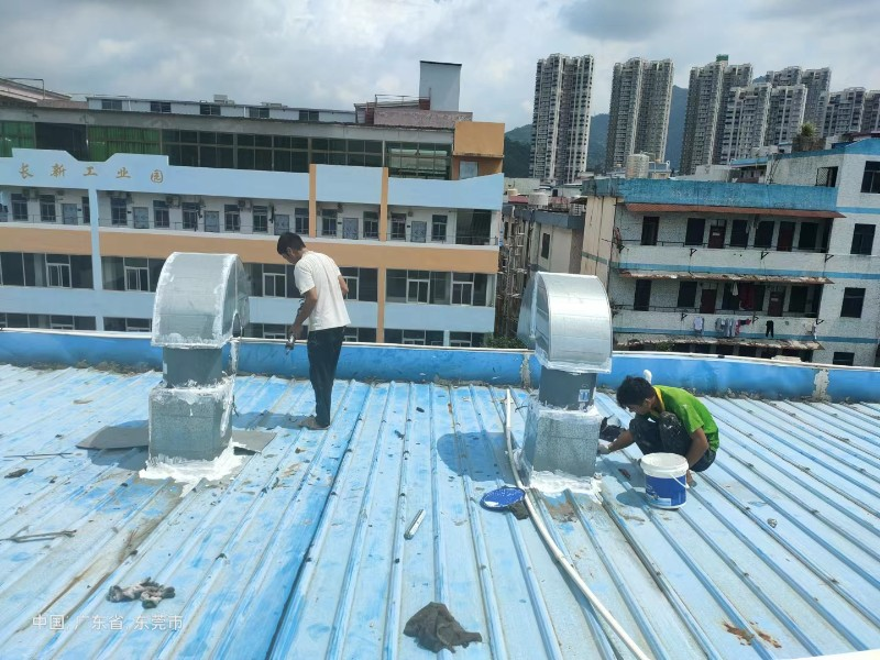 延庆钢结构屋面涂料维修方法